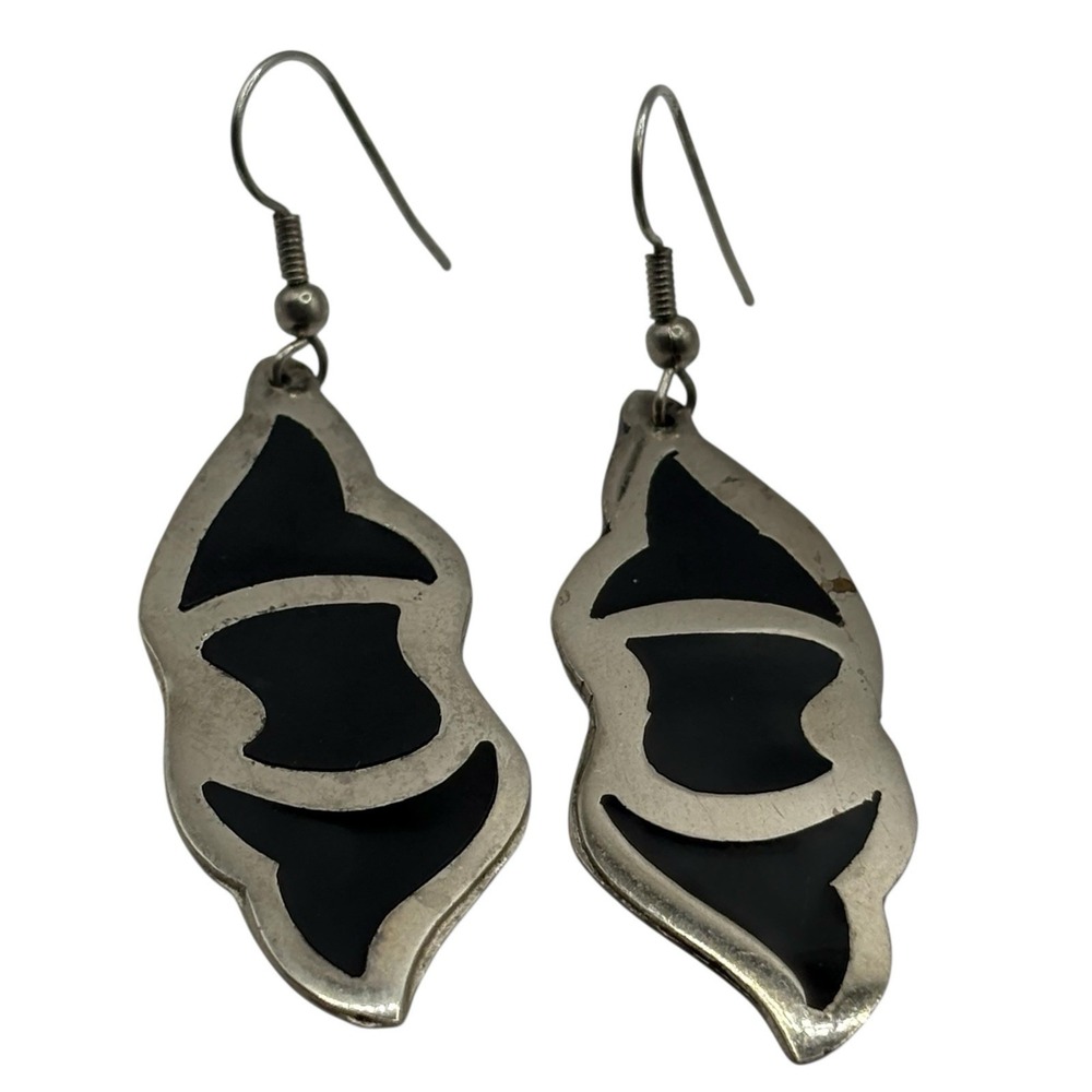 Alaca Mexico Earrings Black Inlaid Enamel Drop Dangle Silver Tone Metal Wavy VTG